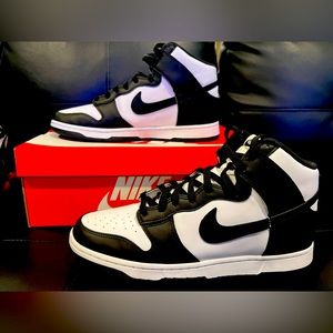 MEN’s NIKE DUNK HIGHS RETRO(Size 12)